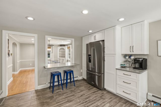83 Mulberry Hill, Hamden, CT 06517