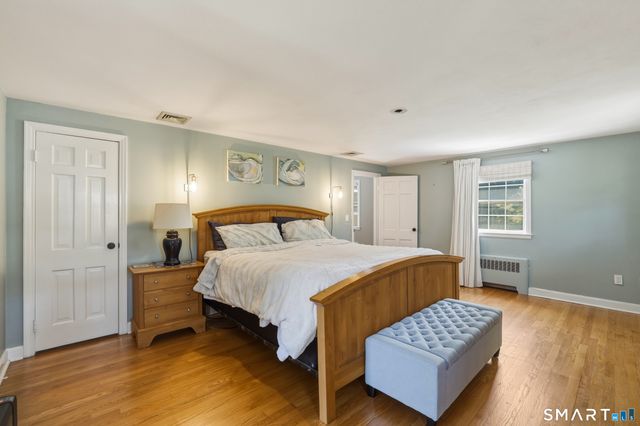 83 Mulberry Hill, Hamden, CT 06517