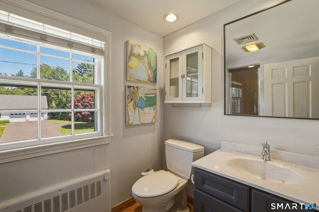 83 Mulberry Hill, Hamden, CT 06517