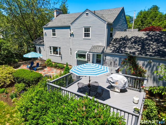 83 Mulberry Hill, Hamden, CT 06517