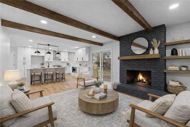 9625 Beverly Drive, Overland Park, KS 66207