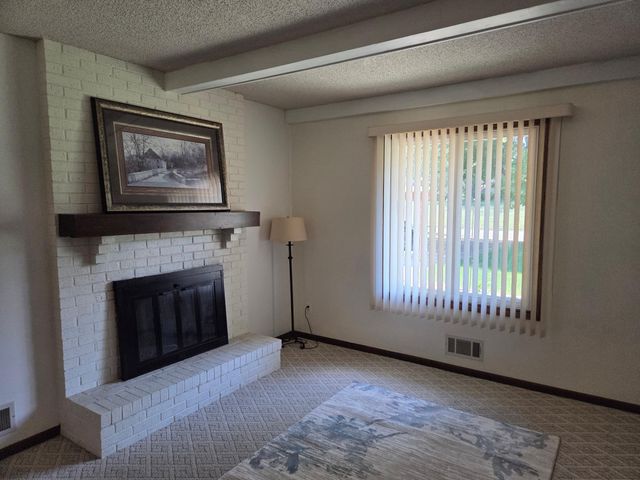 2755 Olive Lane N, Plymouth, MN 55447