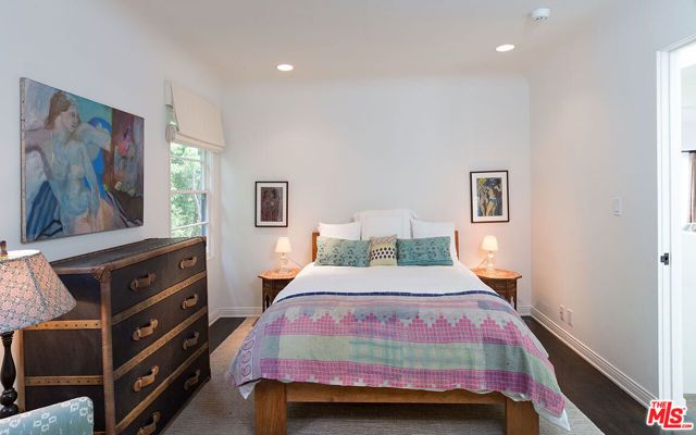 12307 7th Helena Drive, Los Angeles, CA 90049