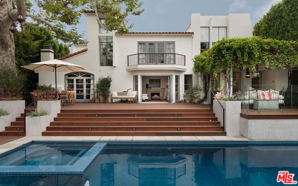 12307 7th Helena Drive, Los Angeles, CA 90049