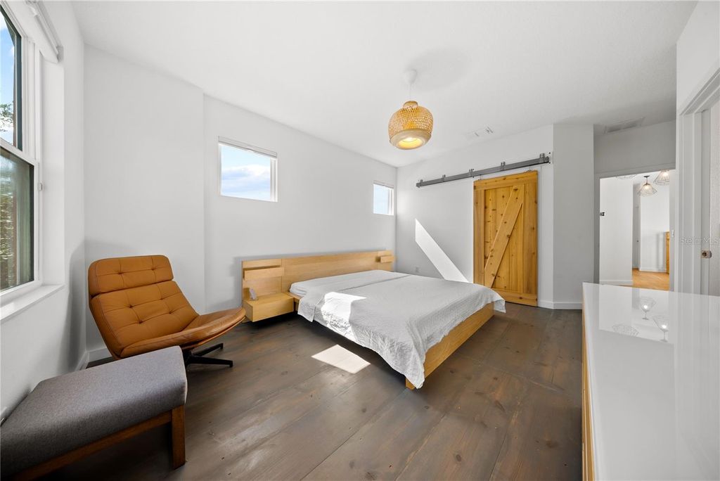 Image 17 of property listing at 13949 HAHN LANE, Orlando, FL 32827