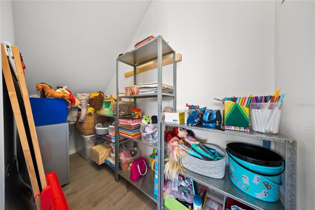 Image 22 of property listing at 13949 HAHN LANE, Orlando, FL 32827