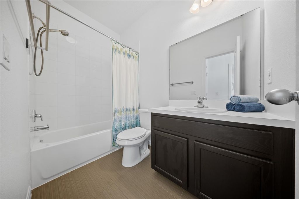 Image 31 of property listing at 13949 HAHN LANE, Orlando, FL 32827