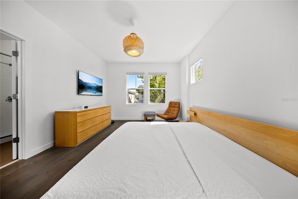 Image 32 of property listing at 13949 HAHN LANE, Orlando, FL 32827