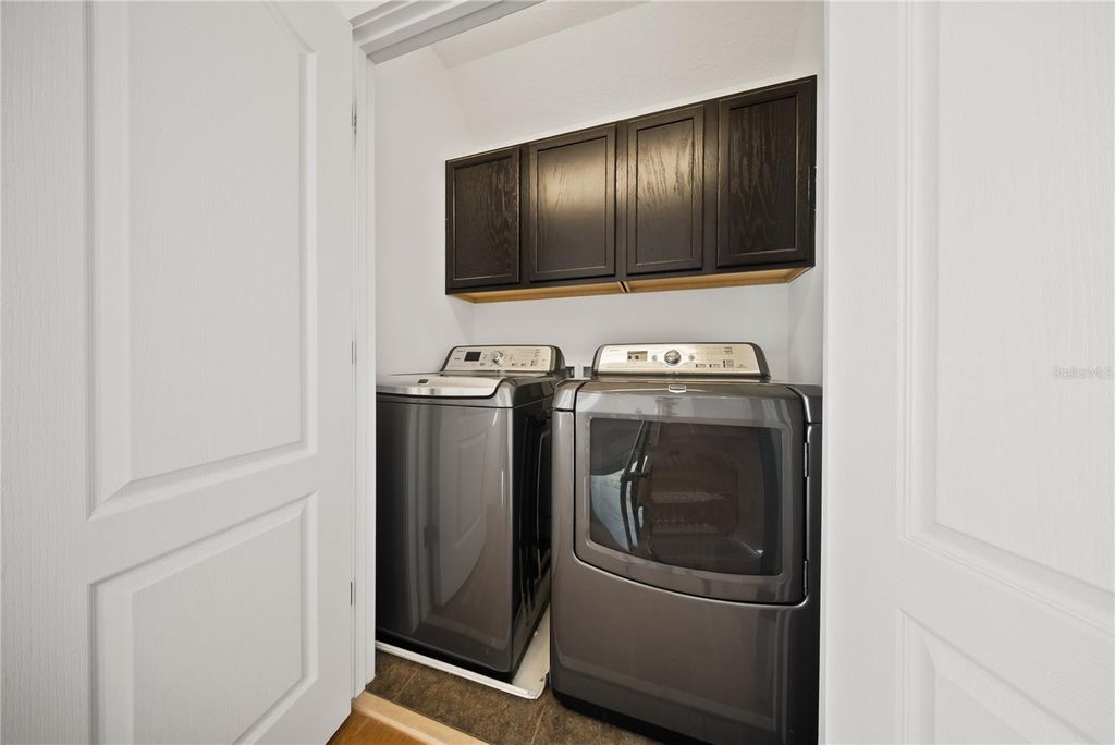 Image 38 of property listing at 13949 HAHN LANE, Orlando, FL 32827