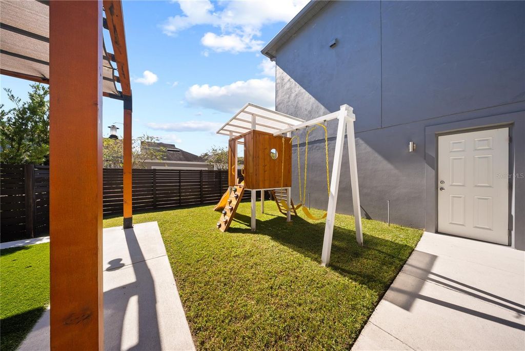 Image 48 of property listing at 13949 HAHN LANE, Orlando, FL 32827