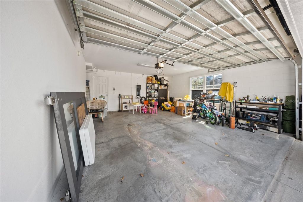 Image 50 of property listing at 13949 HAHN LANE, Orlando, FL 32827