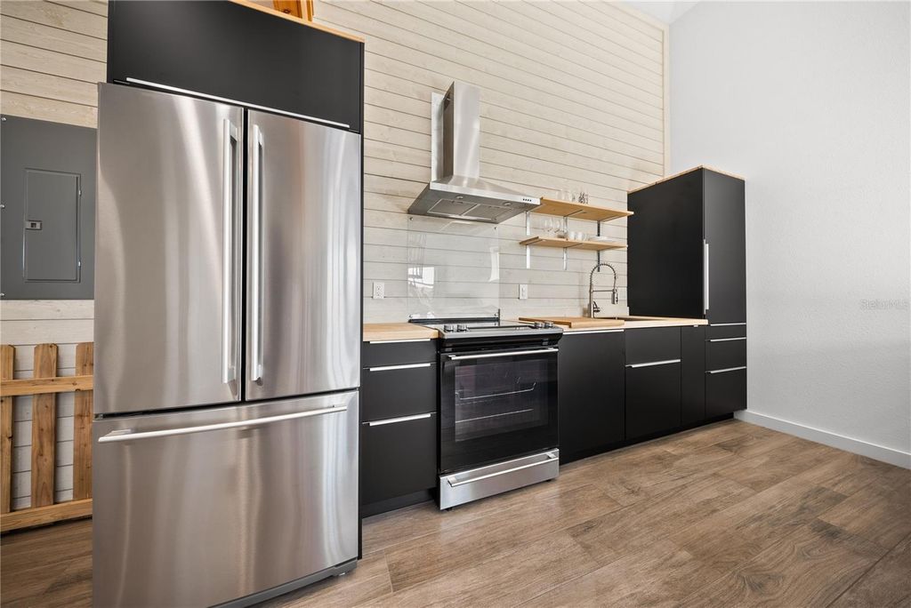 Image 54 of property listing at 13949 HAHN LANE, Orlando, FL 32827