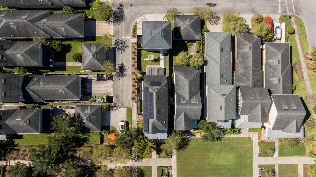 Image 60 of property listing at 13949 HAHN LANE, Orlando, FL 32827