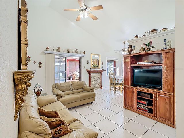 2850 POINCIANA DRIVE, Indian Lake Estates, FL 33855