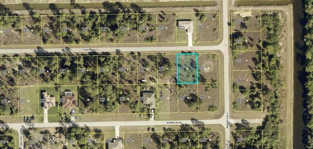 1248 Cordoba Street E, Lehigh Acres, FL 33974