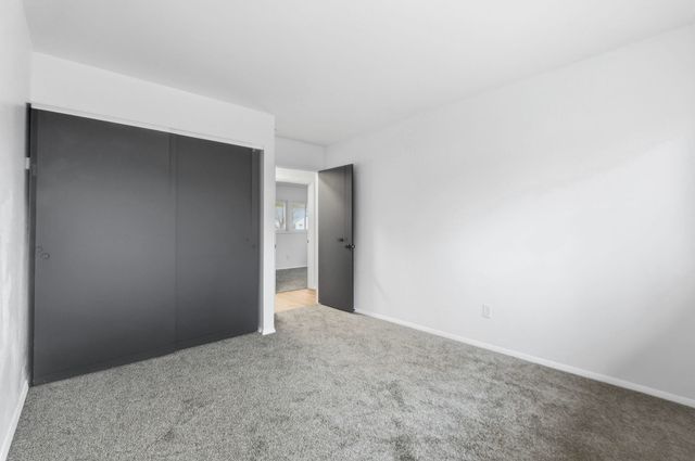 7412 Avalon Drive, Fort Wayne, IN 46819