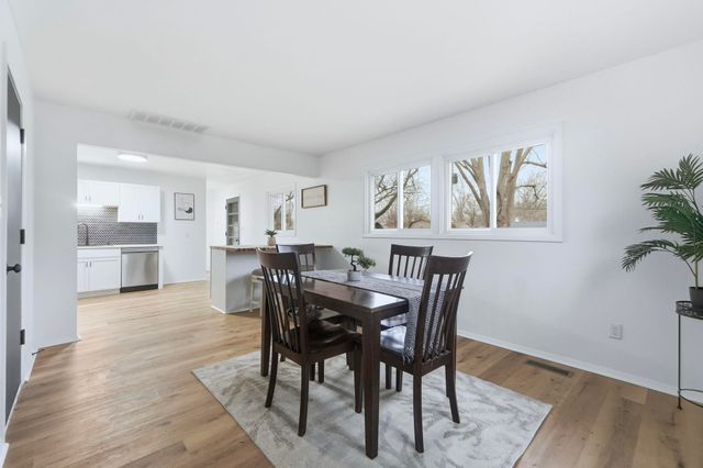 7412 Avalon Drive, Fort Wayne, IN 46819