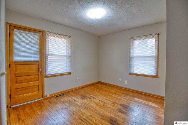 820 Chicago Avenue, Plattsmouth, NE 68048