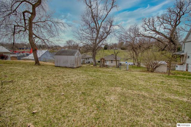 820 Chicago Avenue, Plattsmouth, NE 68048