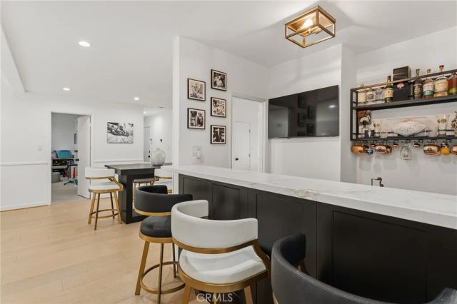 5931 Maury Avenue, Woodland Hills, CA 91367