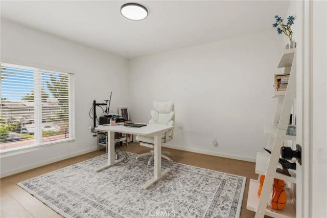 5931 Maury Avenue, Woodland Hills, CA 91367
