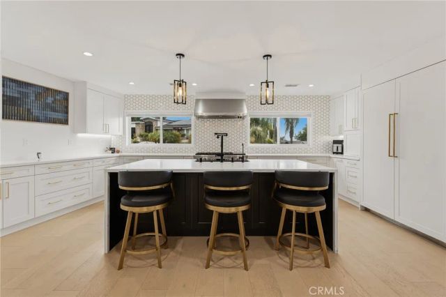 5931 Maury Avenue, Woodland Hills, CA 91367