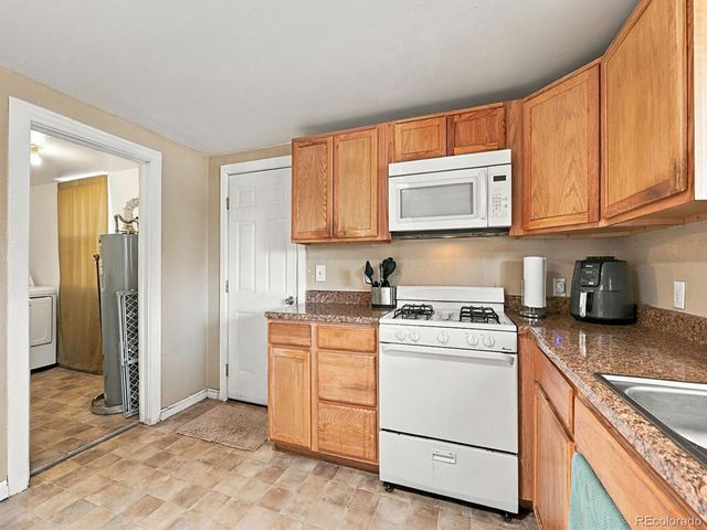 7000 Grape Street, Commerce City, CO 80022