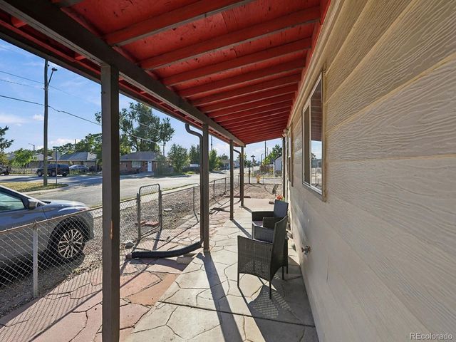 7000 Grape Street, Commerce City, CO 80022