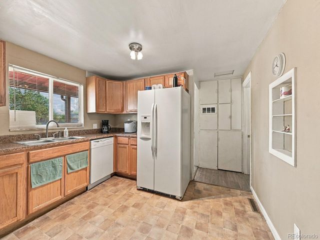 7000 Grape Street, Commerce City, CO 80022