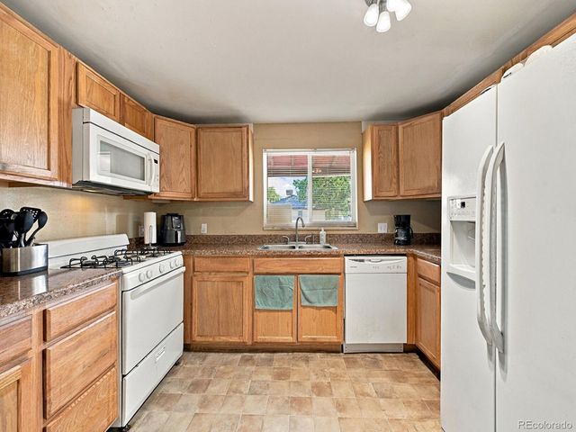 7000 Grape Street, Commerce City, CO 80022