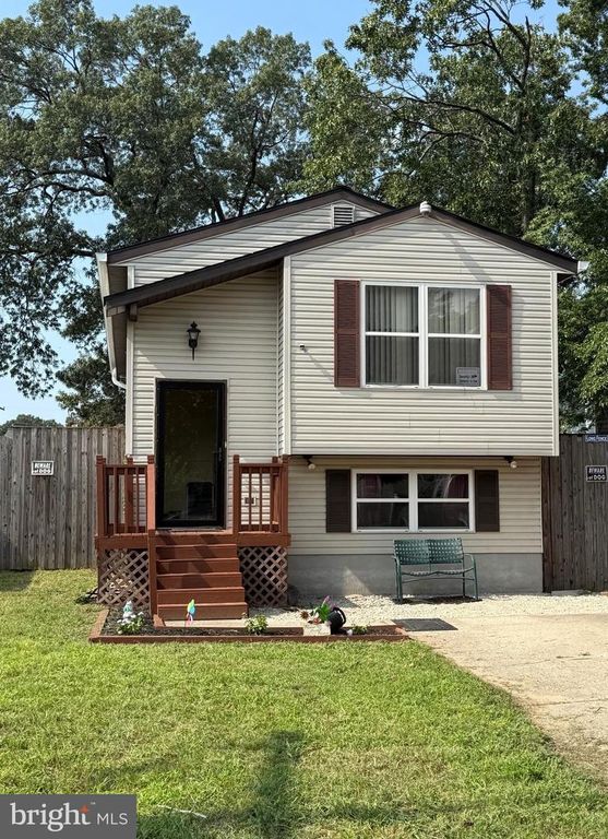 219 LINCOLN AVE, Glen Burnie, MD 21061