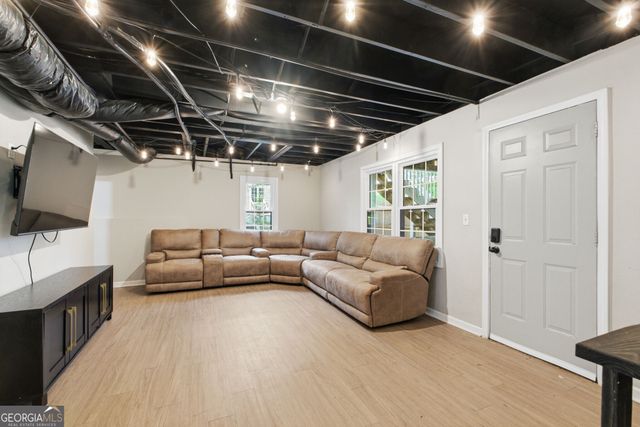 128 Lakeview Lane, Hiram, GA 30141