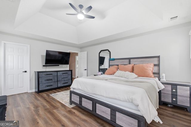 128 Lakeview Lane, Hiram, GA 30141