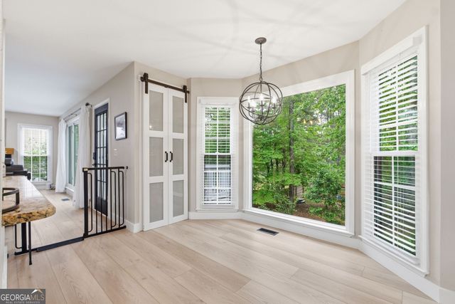 128 Lakeview Lane, Hiram, GA 30141