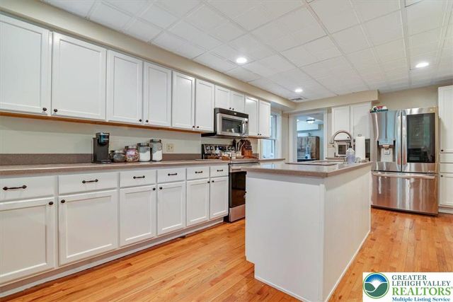 3585 Fairyland Road, Franklin Twp, PA 18235