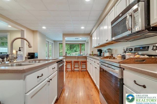 3585 Fairyland Road, Franklin Twp, PA 18235