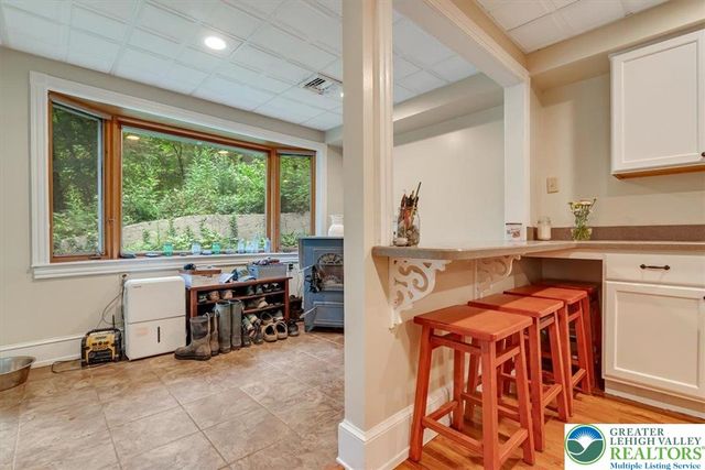 3585 Fairyland Road, Franklin Twp, PA 18235