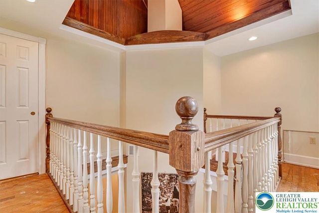 3585 Fairyland Road, Franklin Twp, PA 18235