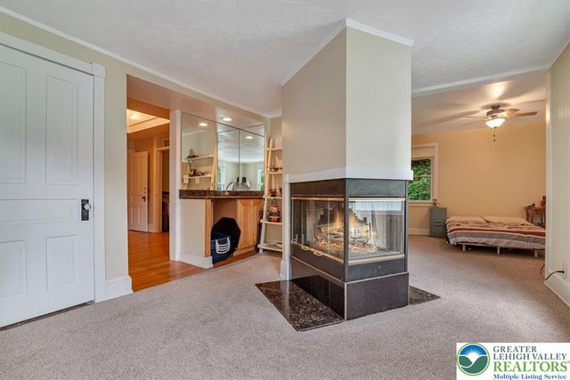 3585 Fairyland Road, Franklin Twp, PA 18235