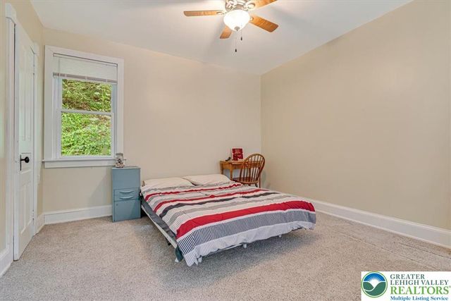 3585 Fairyland Road, Franklin Twp, PA 18235