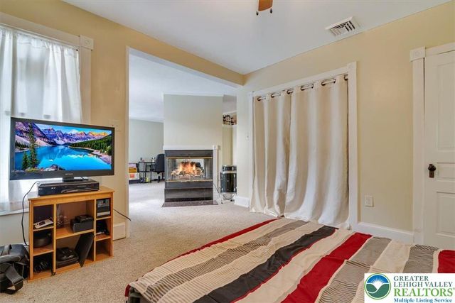 3585 Fairyland Road, Franklin Twp, PA 18235