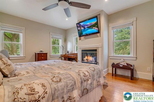 3585 Fairyland Road, Franklin Twp, PA 18235