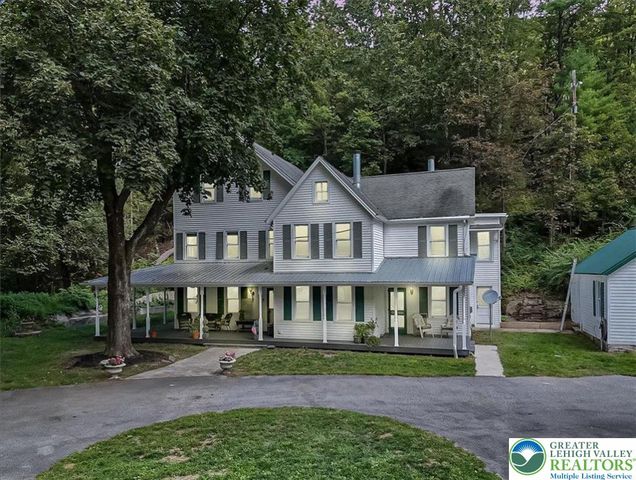 3585 Fairyland Road, Franklin Twp, PA 18235