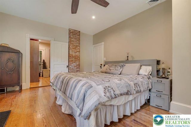 3585 Fairyland Road, Franklin Twp, PA 18235