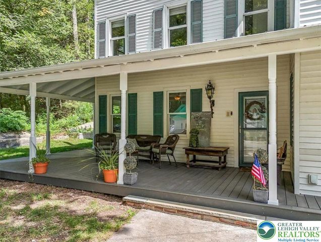 3585 Fairyland Road, Franklin Twp, PA 18235