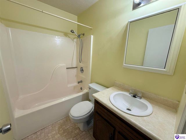 217 Carey Lane, Elizabethtown, KY 42701