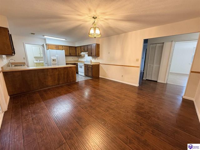 217 Carey Lane, Elizabethtown, KY 42701