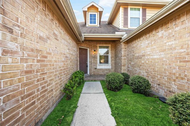 6638 Washforde Lane, Houston, TX 77049