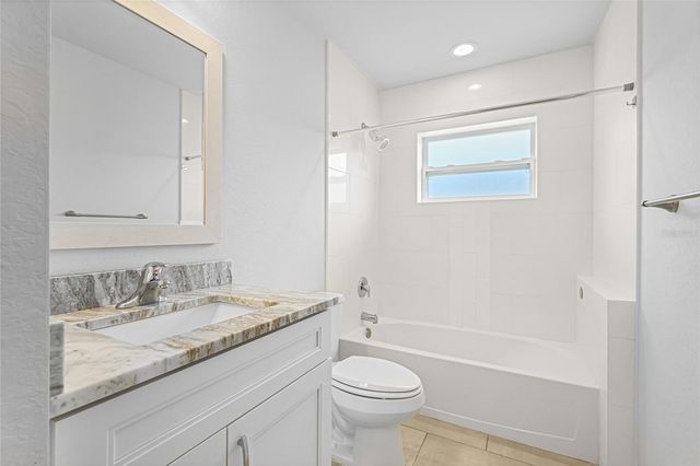 4592 CRABAPPLE AVENUE, North Port, FL 34287