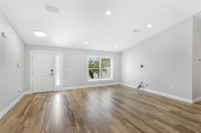 4592 CRABAPPLE AVENUE, North Port, FL 34287